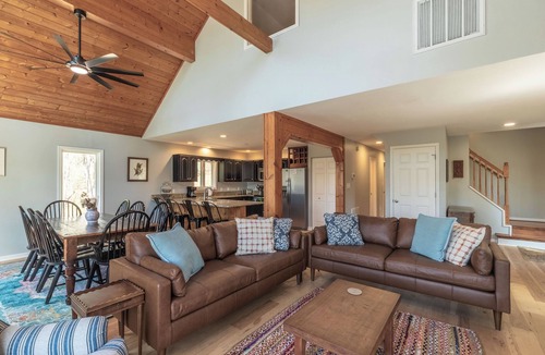 Tuckasegee House | Lakefront 5BR Private Dock, boats Hot Tub, Game Room, EV Charger, Near WCU/Sylva
