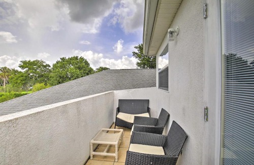 Riverview Apartment | Lakefront Apt with Peaceful Balcony and Lake Views!