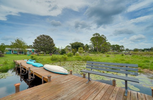 Deltona Lakes House | Lakefront Deltona Vacation Rental w/Dock & Kayaks
