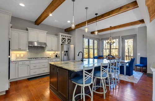 Seneca House | Lakefront Getaway~Dock~Fire Pit~Kayak & Games!