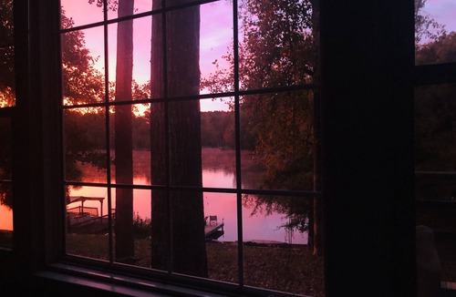 Anderson Cottage | LAKEFRONT HOUSE with Dock, Canoe, FirePit, Hammock and Golf Nearby - PetFriendly