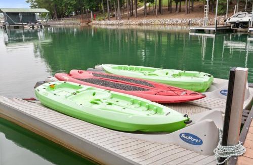 Seneca House | Lakefront Keowee Home w/Dock, 14 Mi to Clemson