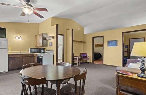 Branson West Apartment | Lakefront Sleeps 28 Family Reunion Ready Pool, Game Room, Fire Pits