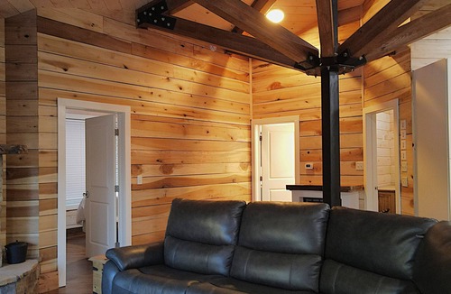 Tuckasegee Cabin | Lakeside Serenity in the Smokies — Retreat on Wolf Lake