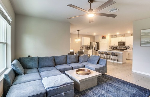 Deep Creek House | Lanai & Fenced Yard! Home 8 Mi to Charlotte Harbor