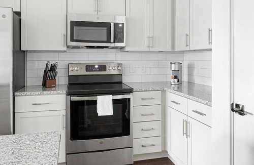 Southeast Raleigh Apartment | Landing | Amazing 2BD, Clubhouse, Gym