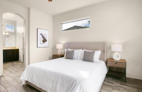 Longs Apartment | Landing Apartments - Abrazo at Waterway Hills
