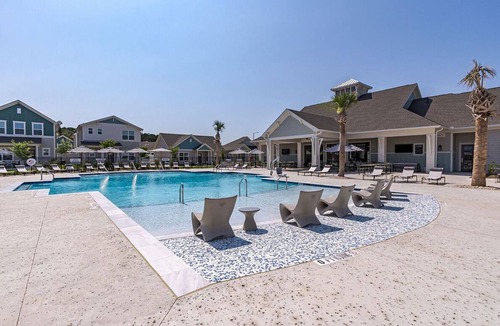 Port Wentworth Apartment | Landing | Beautiful 3BD, Pool, Clubhouse