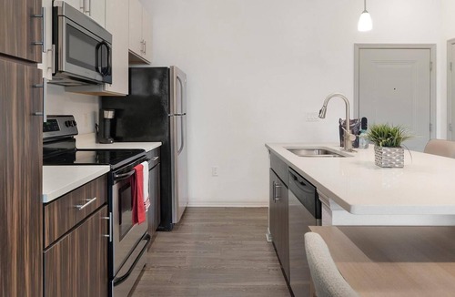 Fairvilla Apartment | Landing | Beautiful 1BD, Clubhouse, Gym