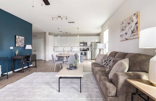 Land O' Lakes Apartment | Landing | Chic 1BD, Gym, Pool