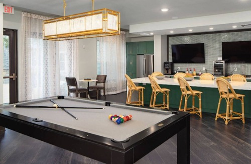 Land O' Lakes Apartment | Landing | Chic 1BD, Gym, Clubhouse