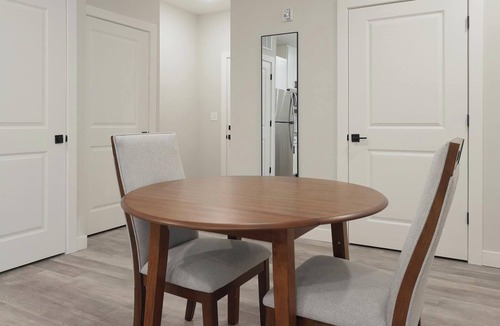 Beaufort Apartment | Landing | Incredible 1BD, Gym
