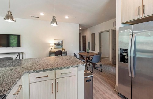 Charlotte Apartment | Landing | Incredible 2BD, Yoga Studio, Clubhouse