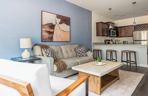 Bloomingdale Apartment | Landing | Incredible 2BD, Pool, Gym