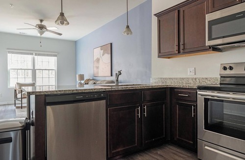 Bloomingdale Apartment | Landing | Incredible 2BD, Pool, Gym