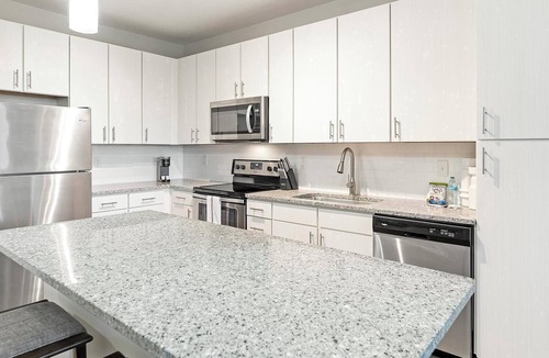 Land O' Lakes Apartment | Landing | Incredible 1BD, Clubhouse, Gym