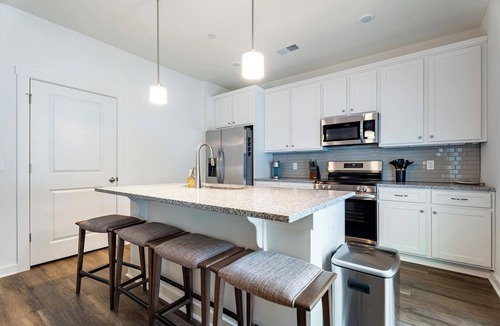 Port Wentworth Apartment | Landing | Modern 1BD, Gym, Clubhouse
