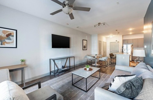 Socastee Apartment | Landing | Modern 2BD, Clubhouse, Pool