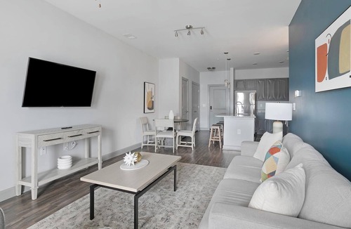 Socastee Apartment | Landing | Modern 2BD, Clubhouse, Gym