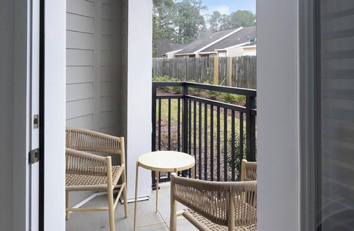 East Raleigh Apartment | Landing | Spectacular 1BD, Yoga Studio, Clubhouse