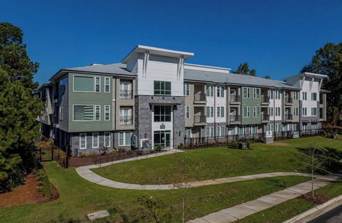East Raleigh Apartment | Landing | Spectacular 1BD, Gym, Yoga Studio