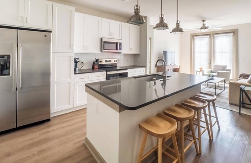 Charleston Apartment | Landing | Spectacular 2BD, Game Room, Clubhouse