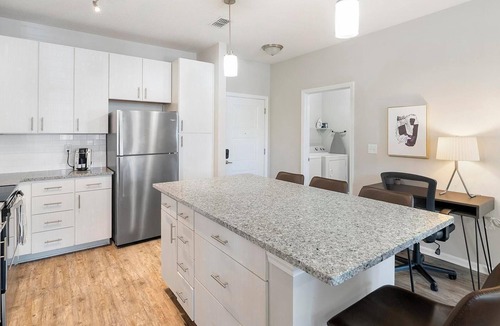 Land O' Lakes Apartment | Landing | Stunning 2BD, Pool, Clubhouse