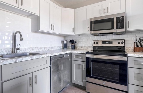 Port Charlotte Apartment | Landing | Stylish Studio, Yoga Studio, Gym