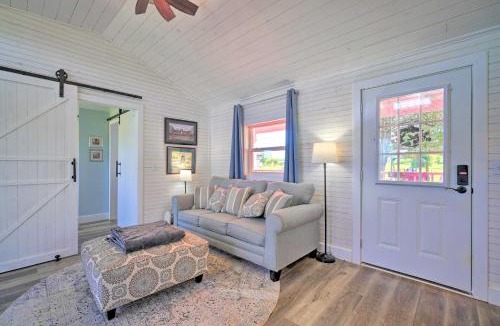 Sweetwater House | Landscape Views: Sweetwater Country Cottage!