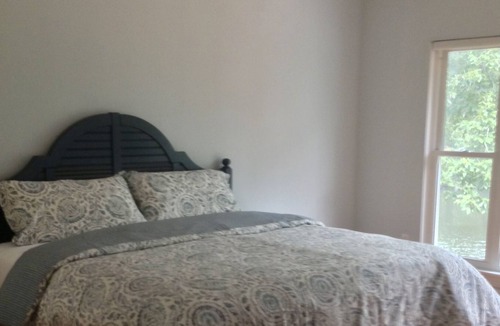 Santee House | Large 4 Bedroom in Gated Golf Community on scenic cove off Lake Marion with pool