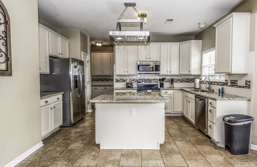 Charlotte House | Large and Spacious Home with large backyard!*New* Near Nascar, TopGolf, Shopping