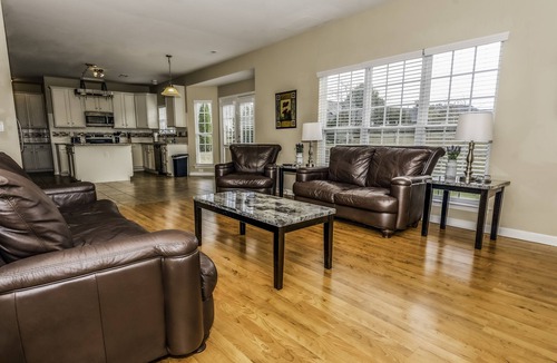 Charlotte House | Large and Spacious Home with large backyard!*New* Near Nascar, TopGolf, Shopping