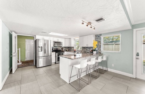 Port Canaveral House | Large Groups - Beachside Fun Oasis - Discount Aug - December 2026 - Book Today!