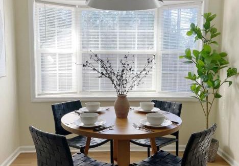 Whitemarsh Island House | Large Home Sleeps 10 Beach & Downtown Dog Heaven