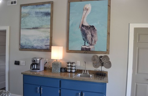 Sunbury House | Large home w/3 separate kitchens & living spaces