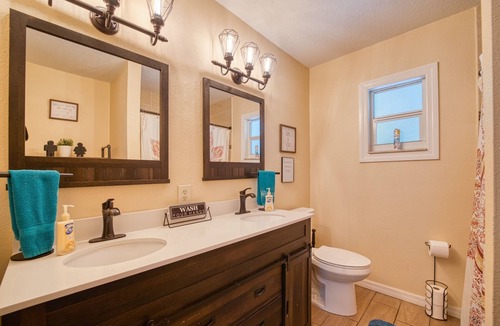Bearss Plaza House | Large Tampa Private Pool Home* Busch Gardens &USF