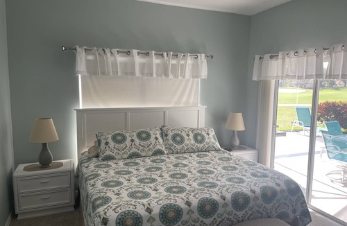 Falcons Glen House | Lely Resort 3BR/2Bath Home on Golf Course w/Community Pool & Hot Tub.