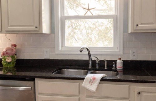 Tybee Island Cottage | Let's FlaminGO Tybee Cottage: FREE Golf Cart, Hot Tub Cabana, 2 Kings, Sleeps 6
