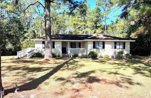 Eden House | Let your worries fly away at the Bird Estate