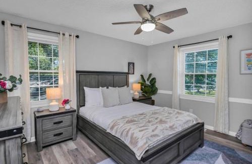 Lexington House | Lexington Leisure House- 4BR