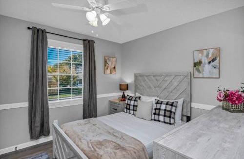 Lexington House | Lexington Leisure House- 4BR