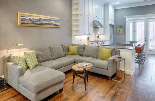 Historic District - North House | Liberty Street Redbrick Town & Carriage House, Sleeps 8, Private Parking