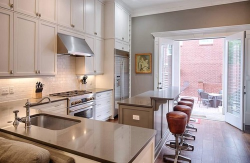 Historic District - North House | Liberty Street Redbrick Town & Carriage House, Sleeps 8, Private Parking