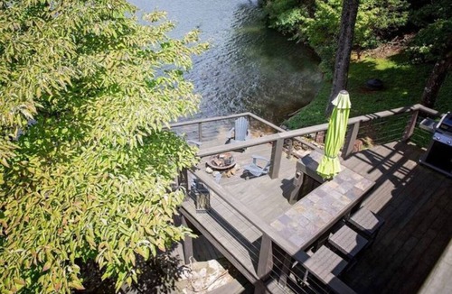 Santeetlah House | Light-filled custom Lake Front Home!Kayaks & SUP included.Great Summer Dates!