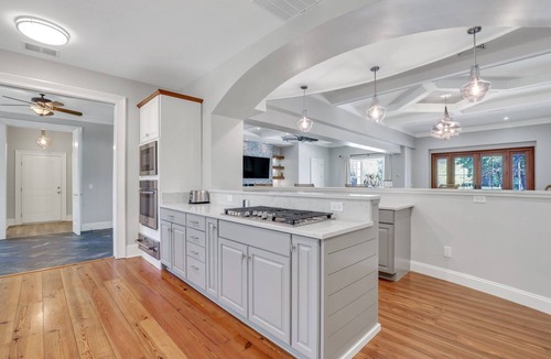 Bluffton House | Linden Waterfront Retreat