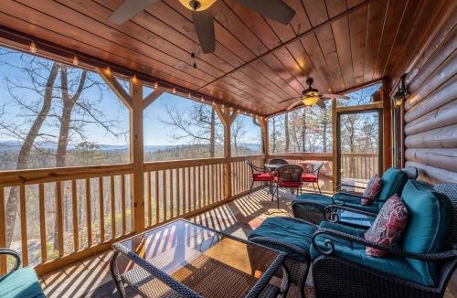 Pisgah Forest House | Little Mountain Lodge · Little Mountain Lodge - NEW Pisgah Fores
