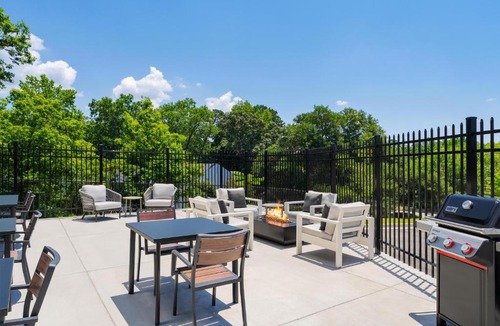 Columbia Hotel | Livsmart Studios By Hilton Columbia Greystone