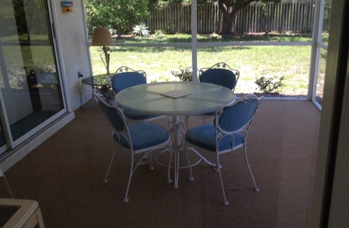 Laurel House | Location, Location- Walk to Nokomis Beach!