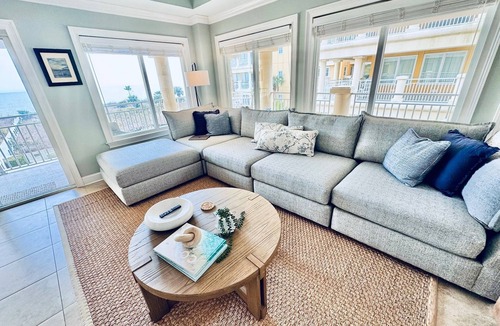 Daufuskie Island Condo | Loggerhead Villa, Land transport, 4 passenger golf cart included!
