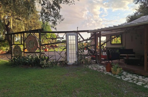 Fort Ogden Cabin | Love Cabin in amazing Arcadia A couple's destination